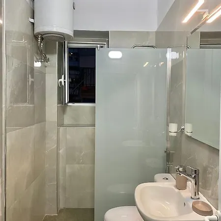 Sunshine Apartment *