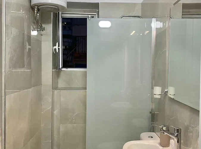 Sunshine Apartment *